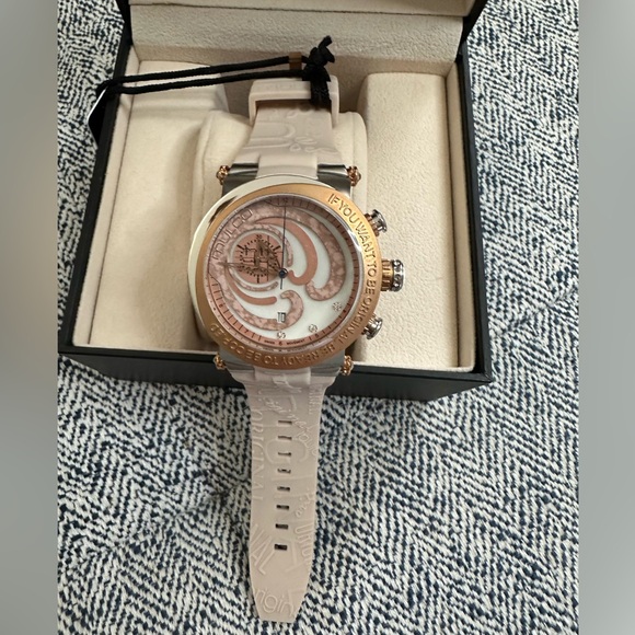 Mulco Swiss Made Watch - Picture 2 of 4